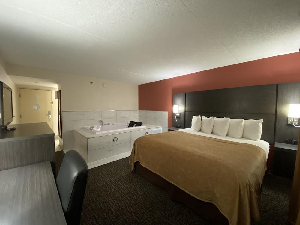 Chicago Club Inn & Suite Oakbrook Terrace Exterior foto