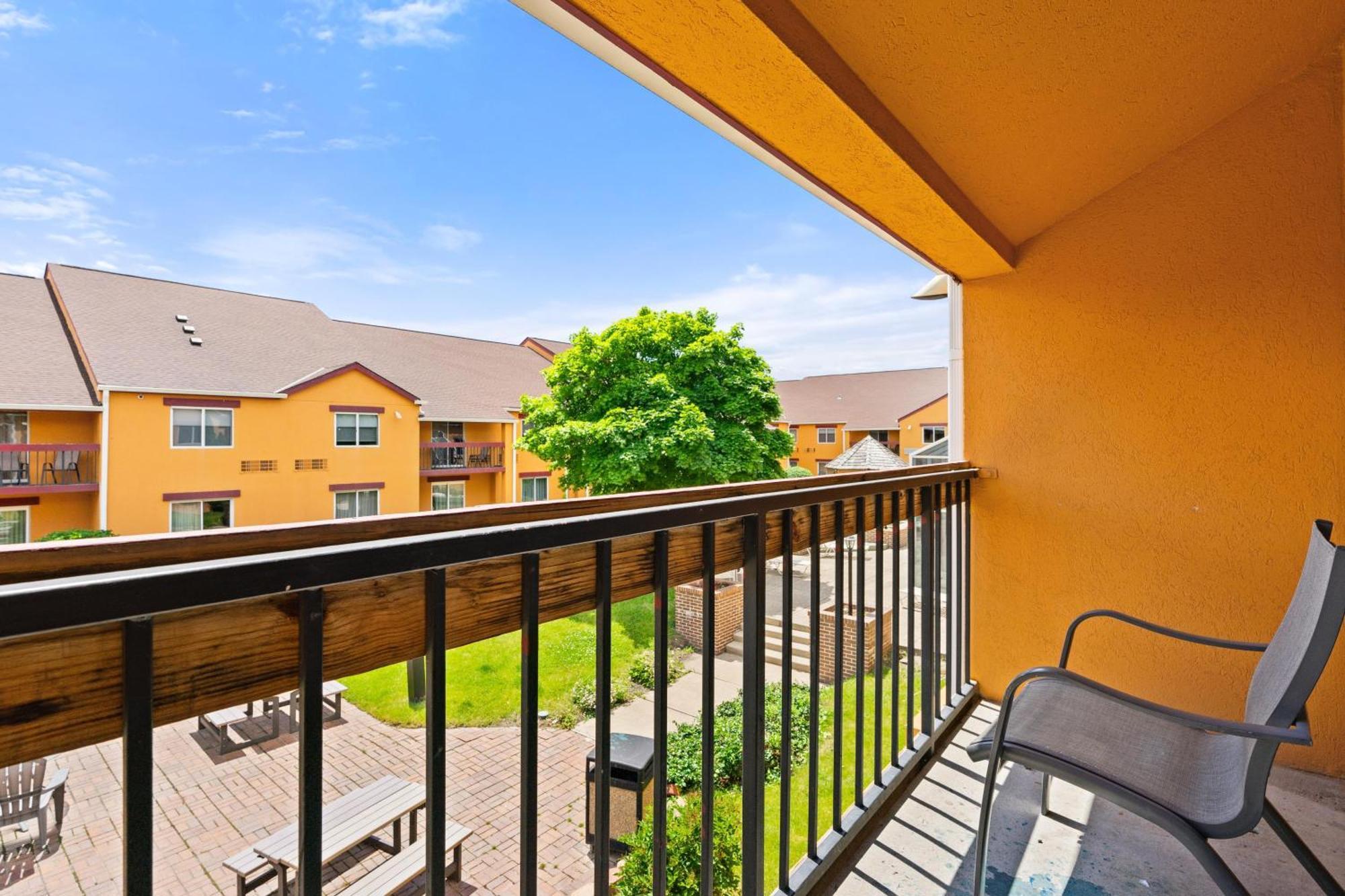 Chicago Club Inn & Suite Oakbrook Terrace Zimmer foto